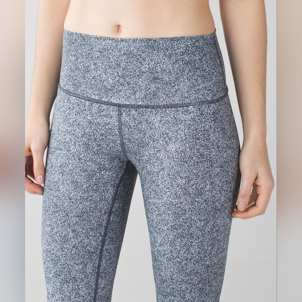 Lululemon High Times Pant 25"(Rio Mist White Black)